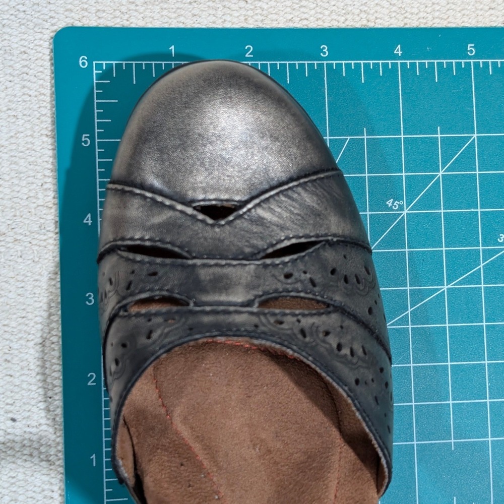 Rockport Metallic Pewter Bronze Leather Mary Jane Comfort Heels Velcro Strap 8.5 - Picture 10 of 12